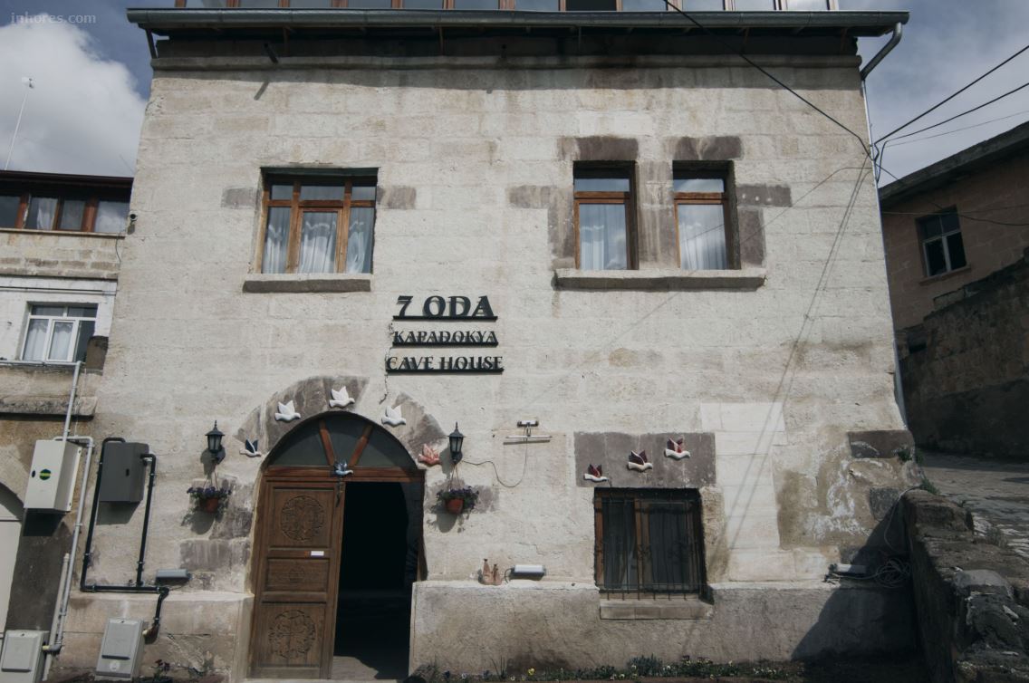 7 Oda Kapadokya Cave House