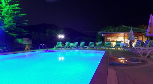 Yaprak Hotel