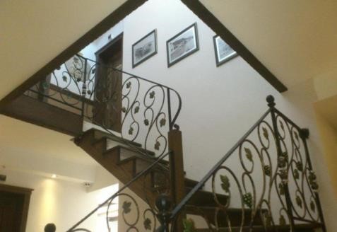 Assos Behram Hotel