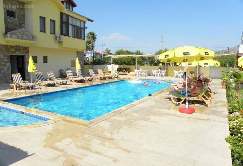 Ada Apart Hotel