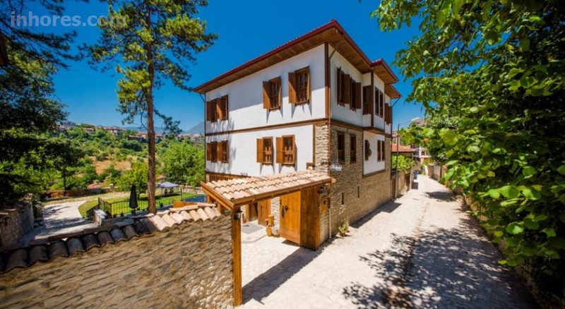 Akbulut Konak