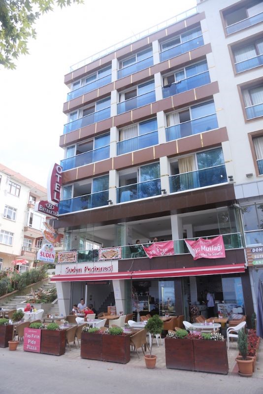 Akçakoca Bayraktar Otel