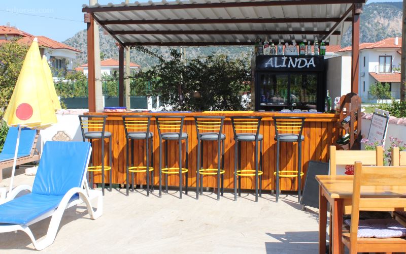 Alinda Hotel