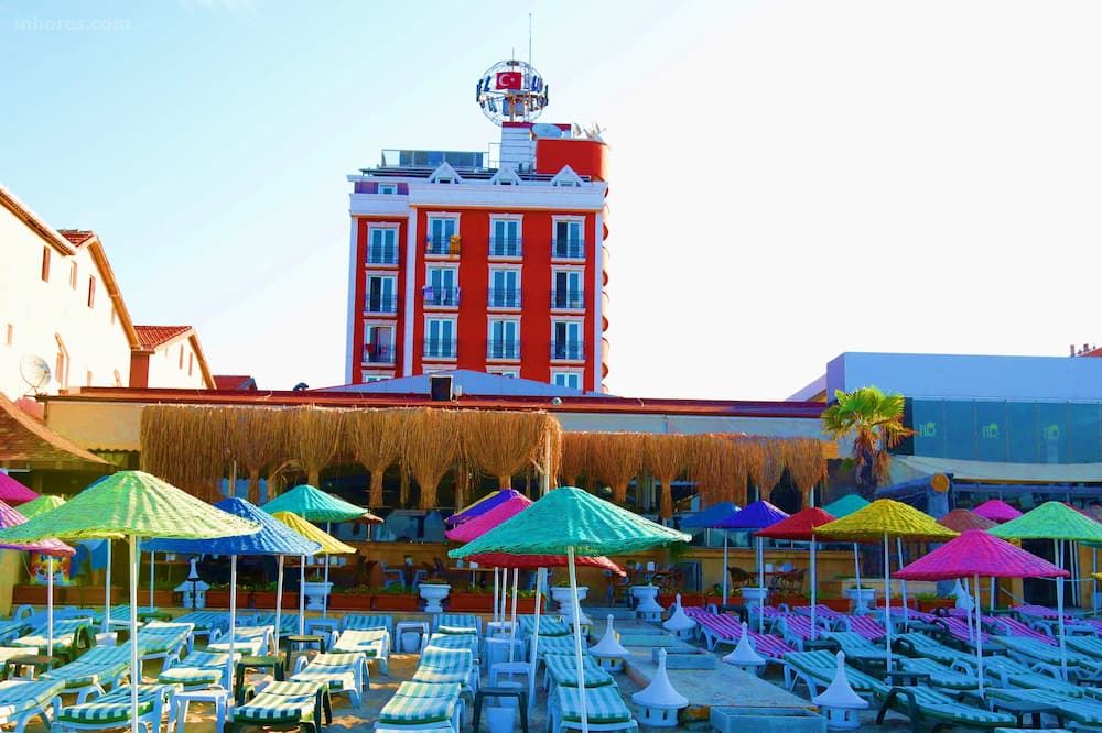 Blue World Hotel
