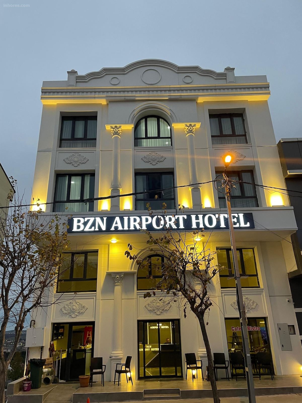 Bzn Airport Hotel