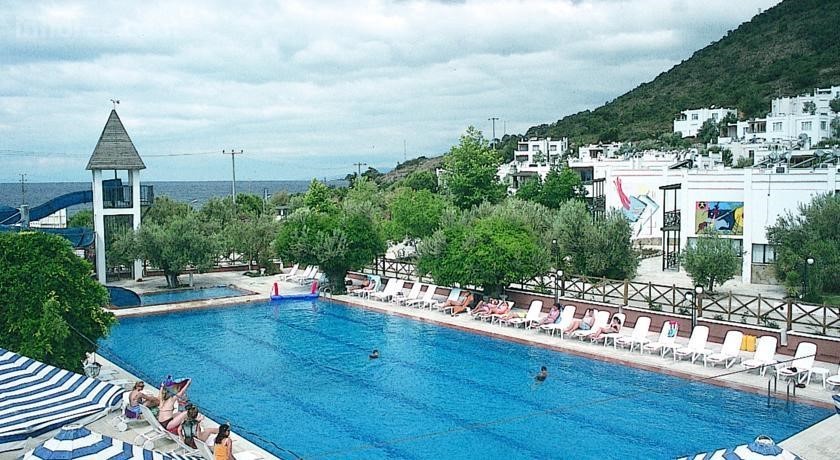 Club Afrodit Tatil Köyü