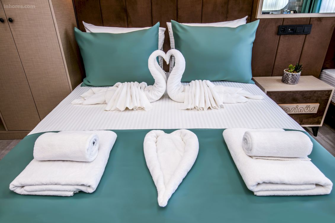 Cosinus Airport Hotel