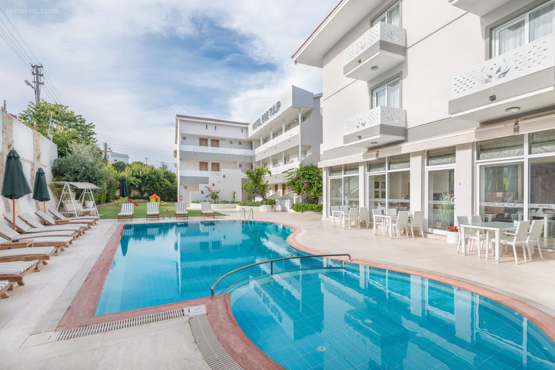 Ege Tulip Çeşme Hotel