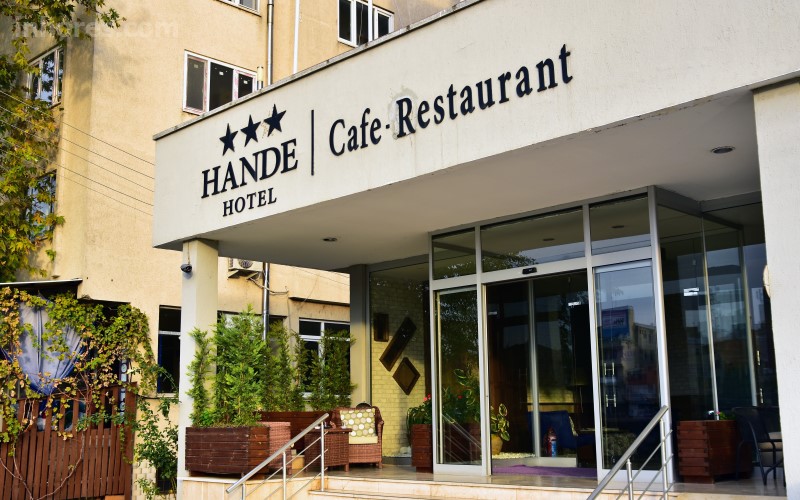 Hande Hotel