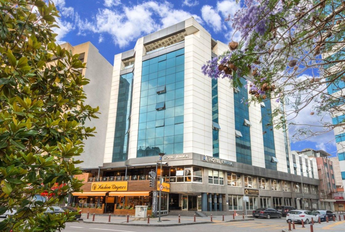 İsmira Hotel
