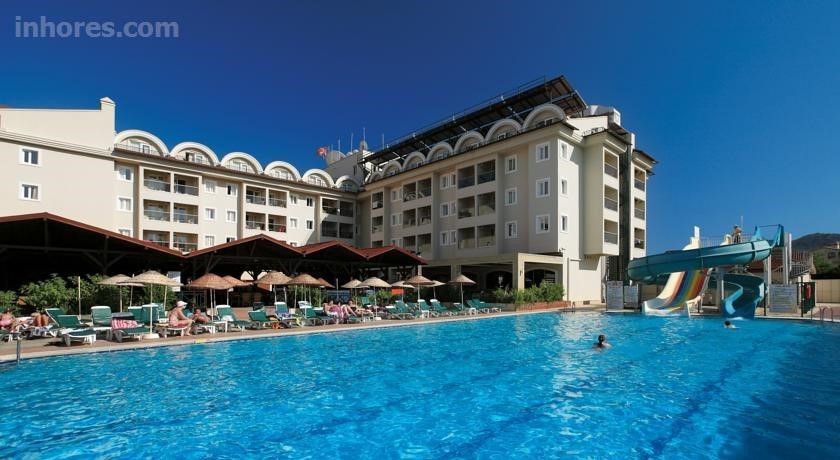 Julian Club Hotel