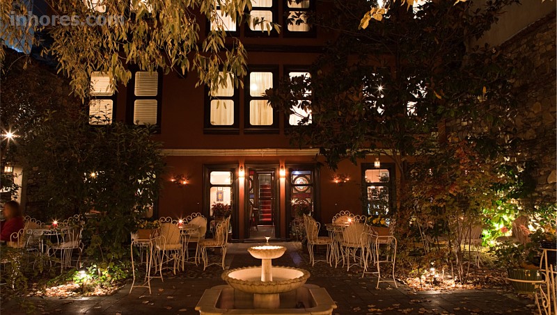 Kitap Evi Otel