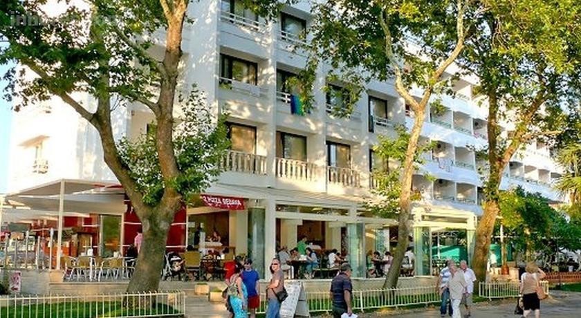 Kondu Hotel