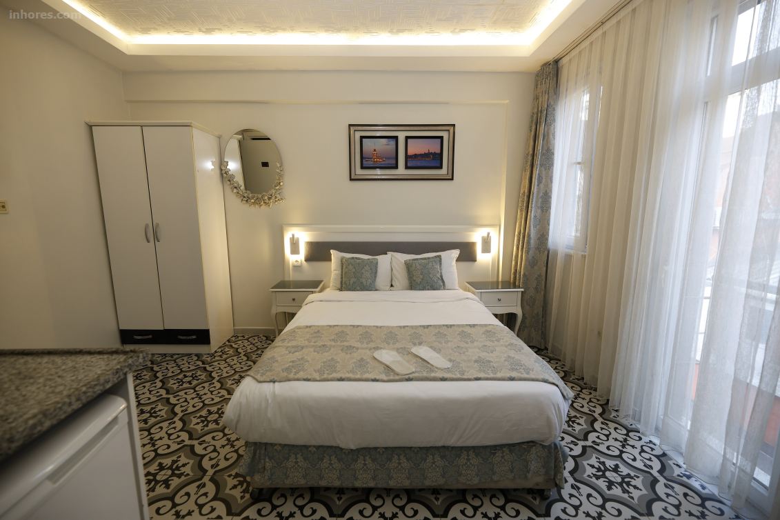 Lemon Residence