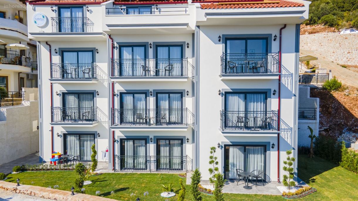 Lobelya Suites