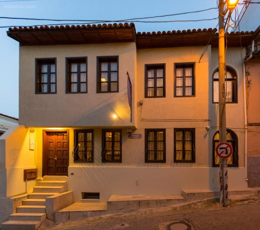 Old Town Boutique Hotel