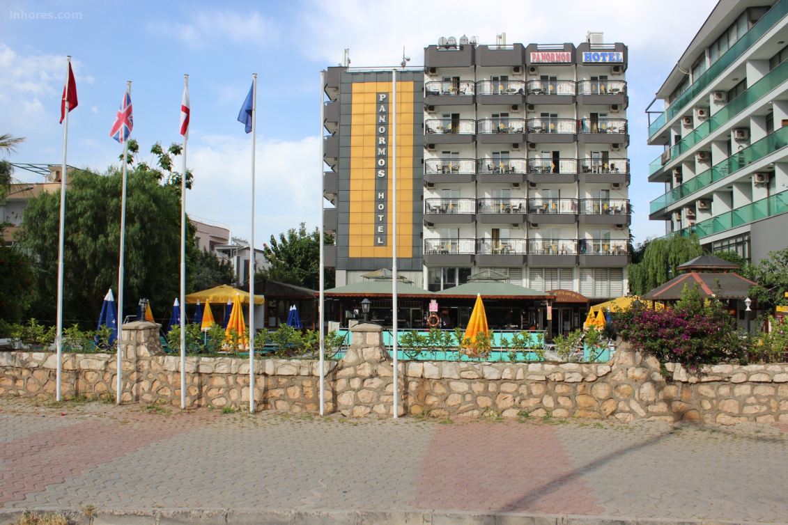 Panormos Hotel