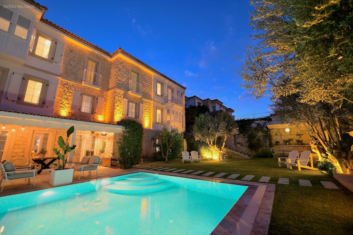 Peremere Alaçatı Otel