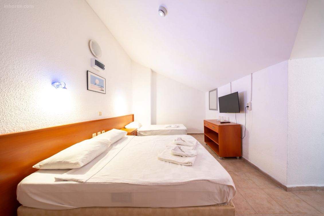 Private Hotel