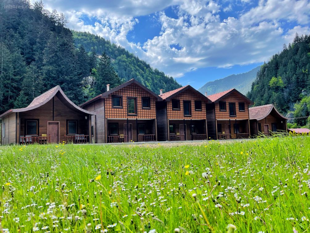 Raha Bungalov