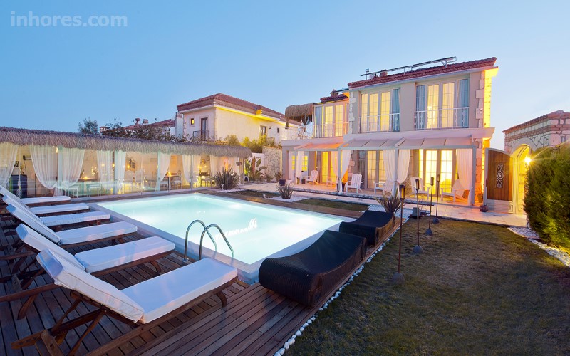 Sade Alaçatı Boutique Hotel