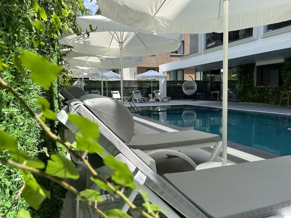 Sam Hotel