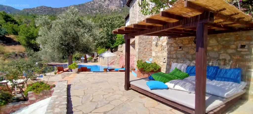 Şato Triopia Butik Otel