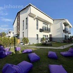 Side Mira Palace